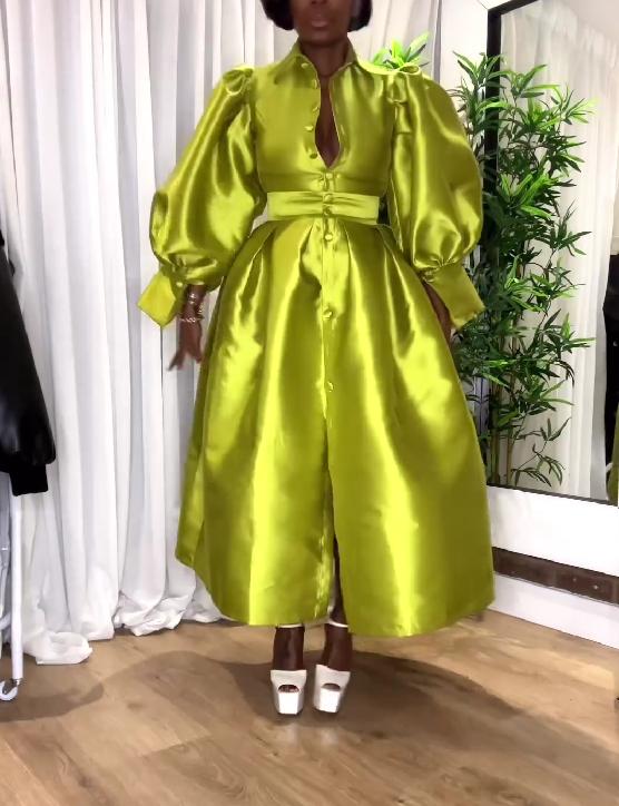Solid color glossy loose buttoned lantern sleeve dress