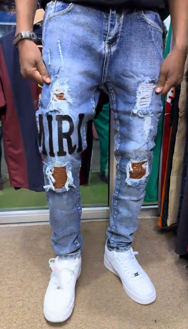 Men's Versatile Ripped Jeans